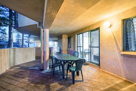 Cottesloe Beach Chalets - Whitsundays Accommodation 39