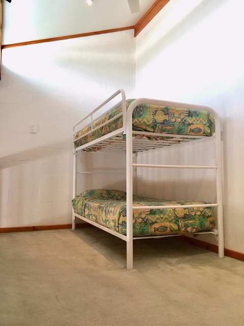 Cottesloe Beach Chalets - Whitsundays Accommodation 43