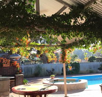 Swan Valley Rest Cottage - Whitsundays Accommodation