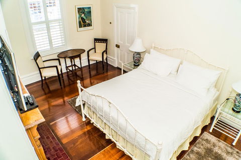South Beach Bed & Breakfast - Whitsundays Accommodation 18