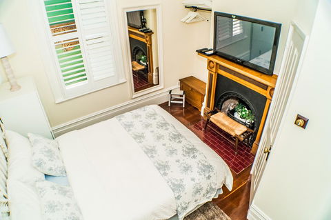 South Beach Bed & Breakfast - Whitsundays Accommodation 14