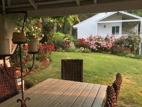 Applegate Lane Chalet - Whitsundays Accommodation 19