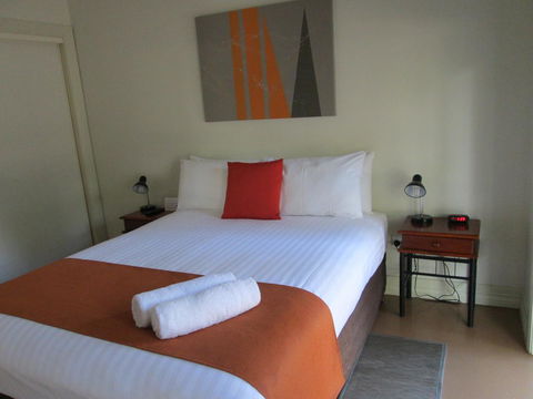 Breezes Apartments - Whitsundays Accommodation 5