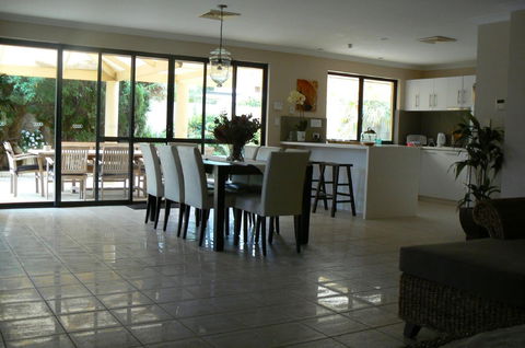 Le Boulevard - Whitsundays Accommodation 12