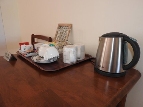 The Royal Dolphin Bed & Breakfast Safety Bay - Whitsundays Accommodation 14