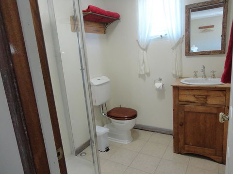 Di's Cabin In Dwellingup - Whitsundays Accommodation 20