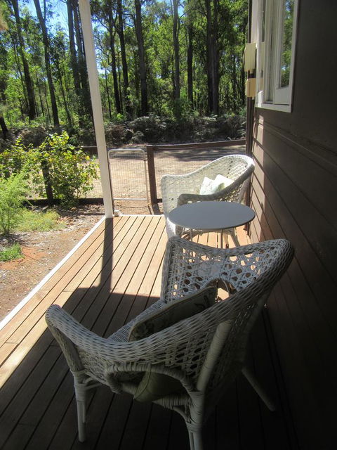 Di's Cabin In Dwellingup - Whitsundays Accommodation 0