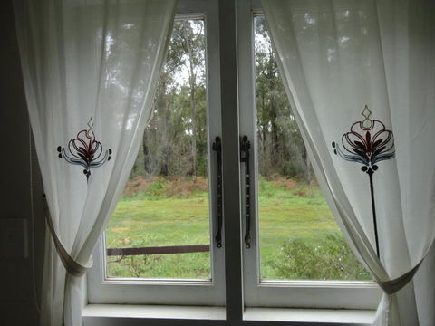 Di's Cabin In Dwellingup - Whitsundays Accommodation 22