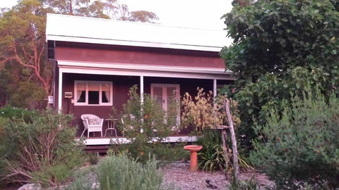 Di's Cabin In Dwellingup - Whitsundays Accommodation 5