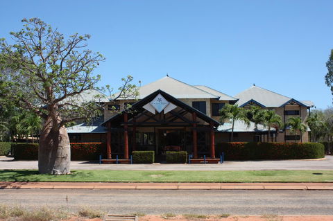 Apartments At Blue Seas Resort - Whitsundays Accommodation 23
