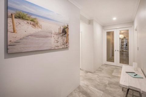 15 Cabot Close - Whitsundays Accommodation 3