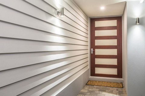 15 Cabot Close - Whitsundays Accommodation 1
