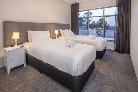 15 Cabot Close - Whitsundays Accommodation 9