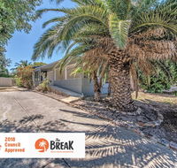 Panoramique Holiday Home With a View - Whitsundays Accommodation