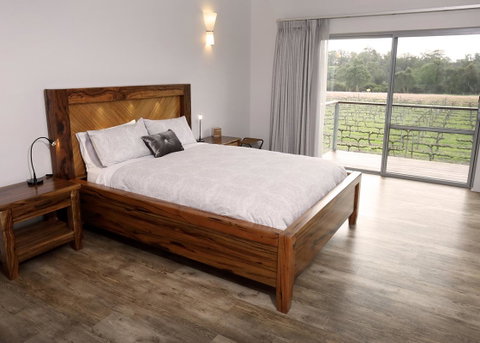 Lot113 Vineyard Accommodation - Whitsundays Accommodation 4