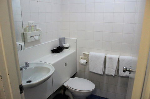 Atrium Hotel Mandurah - Whitsundays Accommodation 6