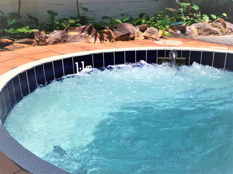 Atrium Hotel Mandurah - Whitsundays Accommodation 24