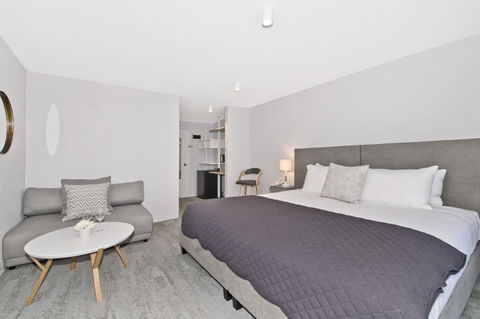 Atrium Hotel Mandurah - Whitsundays Accommodation 16