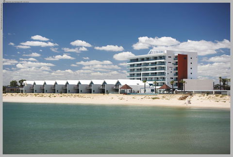 Seashells Mandurah - Whitsundays Accommodation 0