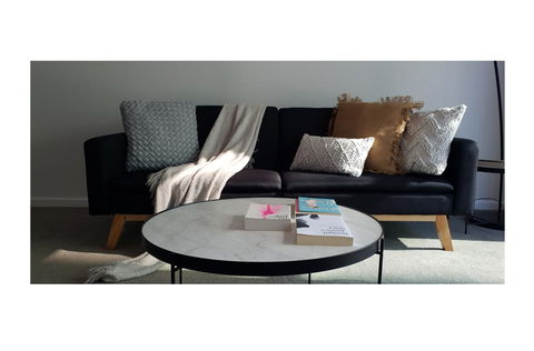 Stylish 1BDR Unit In The Heart Of Subiaco - Whitsundays Accommodation 1