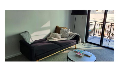Stylish 1BDR Unit In The Heart Of Subiaco - Whitsundays Accommodation 3