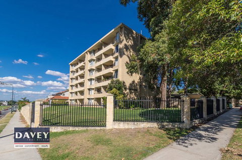 Apartment With A View - Whitsundays Accommodation 4