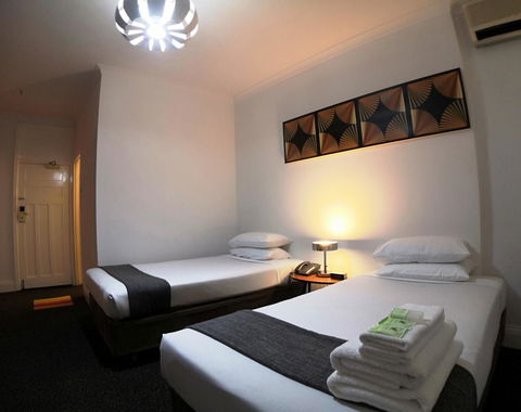 Criterion Hotel Perth - Whitsundays Accommodation 18