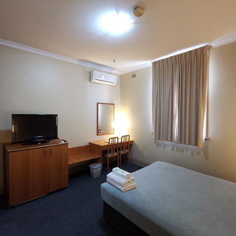 Criterion Hotel Perth - Whitsundays Accommodation 35