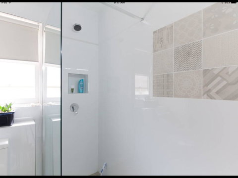 Broadway Apartments - Whitsundays Accommodation 40