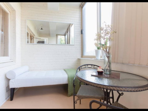 Broadway Apartments - Whitsundays Accommodation 35