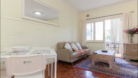 Broadway Apartments - Whitsundays Accommodation 17