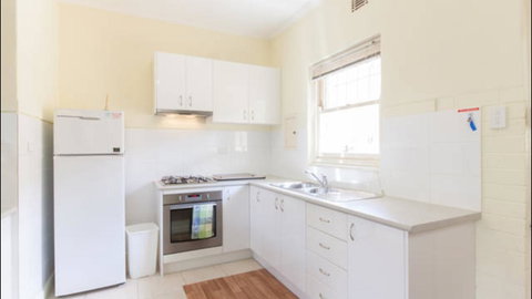Broadway Apartments - Whitsundays Accommodation 20