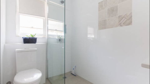 Broadway Apartments - Whitsundays Accommodation 25
