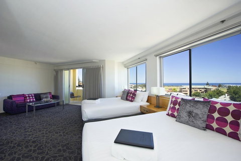 Best Western Plus Hotel Lord Forrest - Whitsundays Accommodation 13