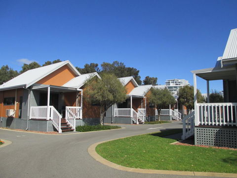 Mandurah Ocean Marina Chalets - Whitsundays Accommodation 37