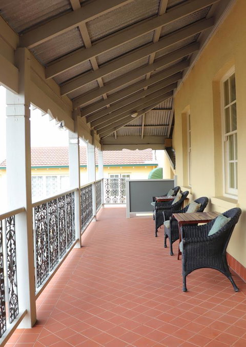 Clifton Motel & Grittleton Lodge - Whitsundays Accommodation 8