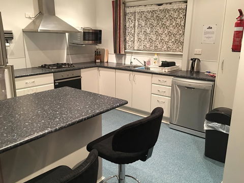 Barnville@Bremer - Whitsundays Accommodation 24