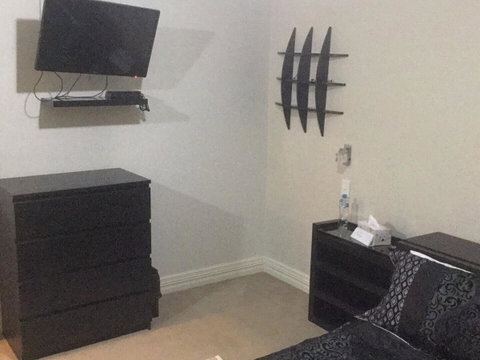 Ascot Home - Whitsundays Accommodation 1