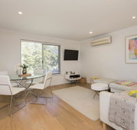 Cottesloe Beach Pines Apartment - Whitsundays Accommodation
