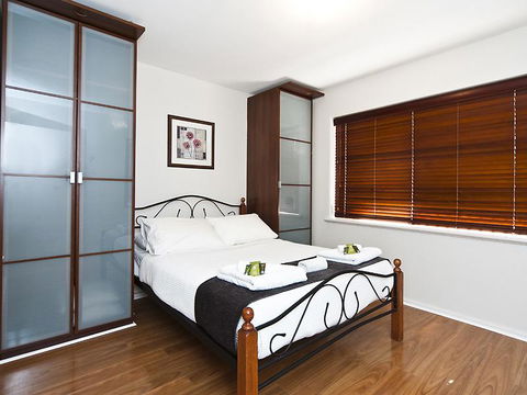Lucy's House - Whitsundays Accommodation 2
