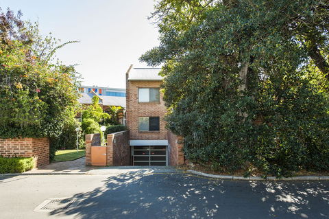 Forrest St - Whitsundays Accommodation 19