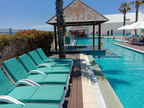 A 406 FANTASTIC OCEAN BEACH And MARINA VIEW APT - MANDURAH - Whitsundays Accommodation 2