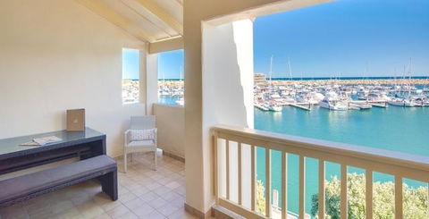 The Marina Hotel - Mindarie - Whitsundays Accommodation 9