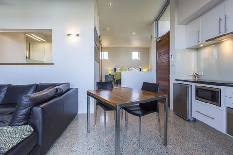 Aquatic Visions - Whitsundays Accommodation 12