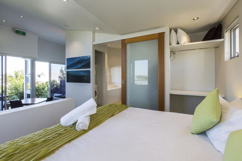Aquatic Visions - Whitsundays Accommodation 2