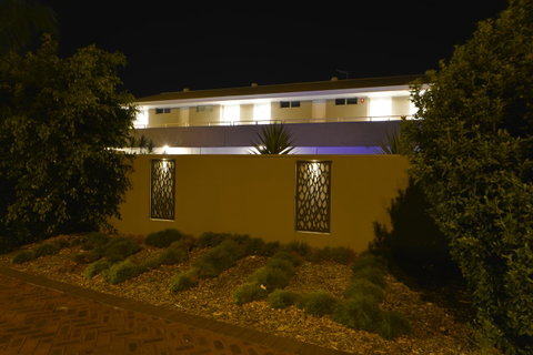 Bentley Motel - Whitsundays Accommodation 13