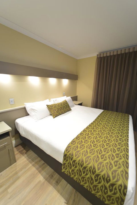 Bentley Motel - Whitsundays Accommodation 11