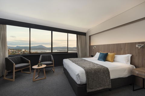 Wrest Point - Whitsundays Accommodation 14