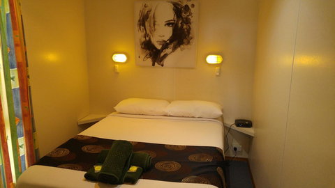 Bicheno Cabin Park - Whitsundays Accommodation 1