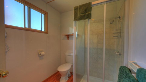 Bicheno Cabin Park - Whitsundays Accommodation 38